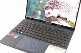 ASUS ZenBook S 13 OLED Review con AMD Ryzen 7 6800U