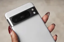 Filtrado un vídeo mostrando una maqueta del Google Pixel 8 Pro