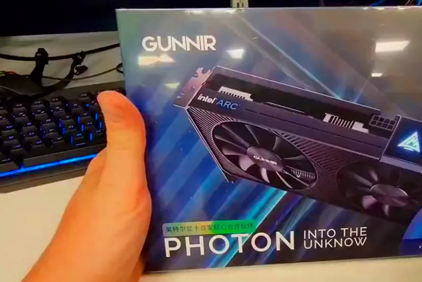 Ryan Shrout muestra en Twitter una GUNNIR Intel Arc A380 en los laboratorios de Intel en USA
