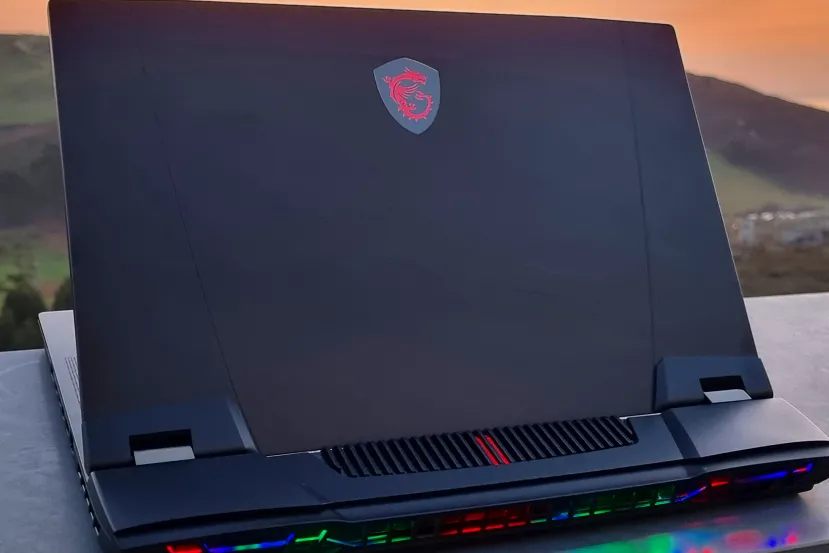 MSI Titan GT77HX 13VI Review con Core i9-13950HX y RTX 4090