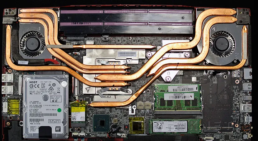 Geeknetic MSI GE63 Raider RGB con Intel Core i7-8750H 29