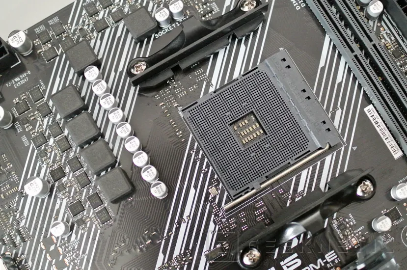 Geeknetic ASUS Prime A520M-E Review 26