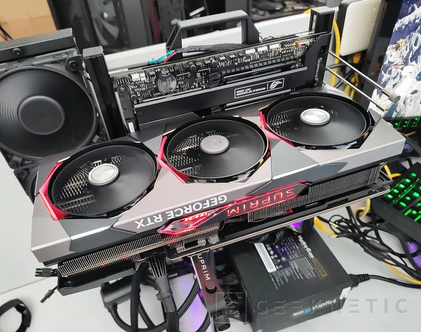Geeknetic MSI NVIDIA GeForce RTX 4080 SUPRIM X 16G Review 21