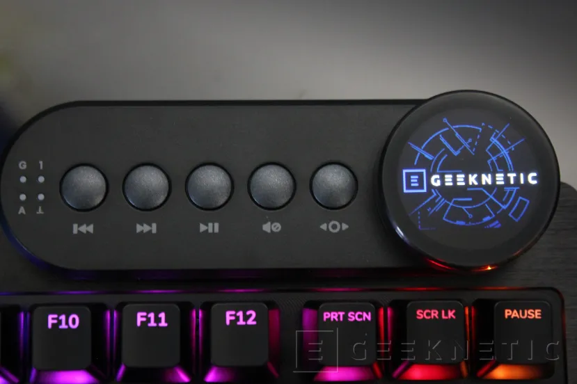 Geeknetic Mountain.gg Everest Max Review 52