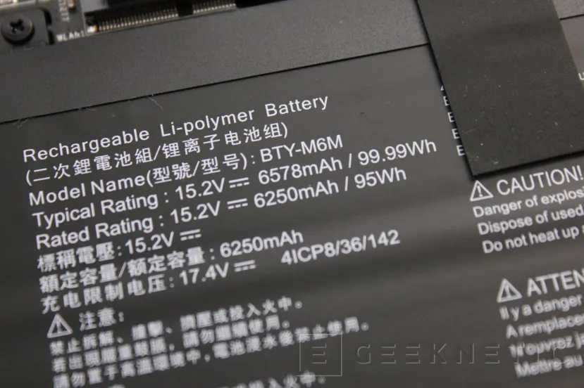 Geeknetic MSI GS66 Stealth Review 26