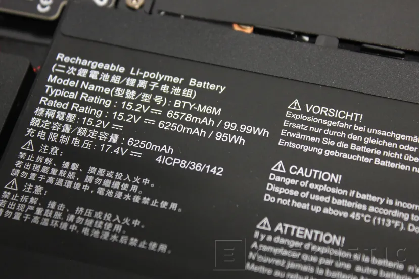 Geeknetic MSI GE76 Raider 10UH-061ES Review con RTX 3080 37