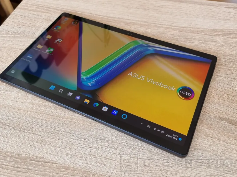 Geeknetic ASUS Vivobook 13 Slate OLED (T3304) Review 35