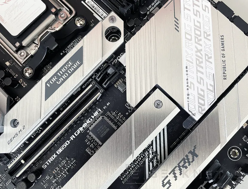 Geeknetic ASUS ROG STRIX B650-A GAMING WIFI Review 27