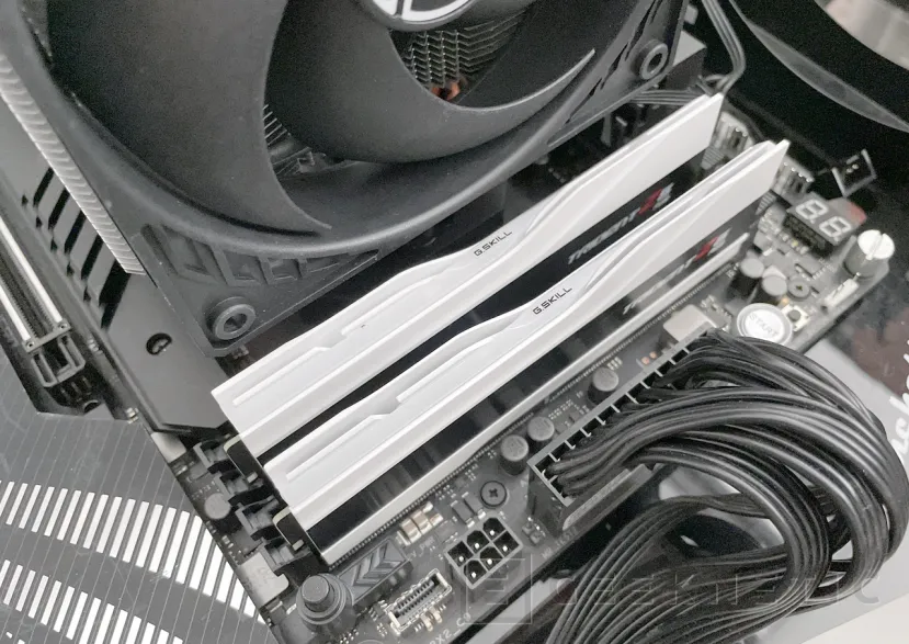 Geeknetic G.Skill Trident Z5 RGB DDR5 Intel XMP 3.0 48GB-7200MHz CL36 Review 21