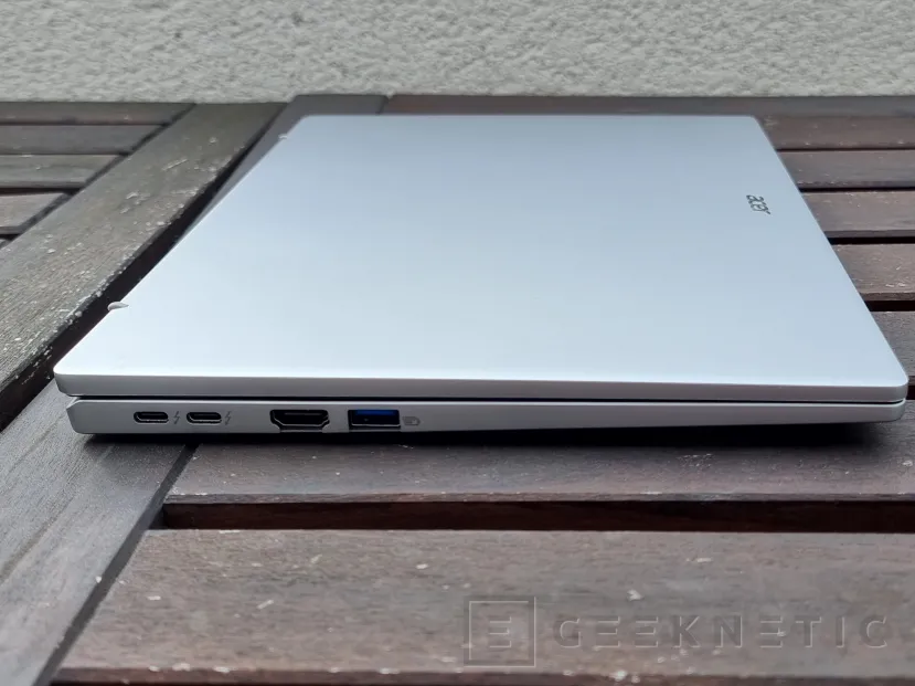 Geeknetic ACER Swift GO 14 OLED Review 4