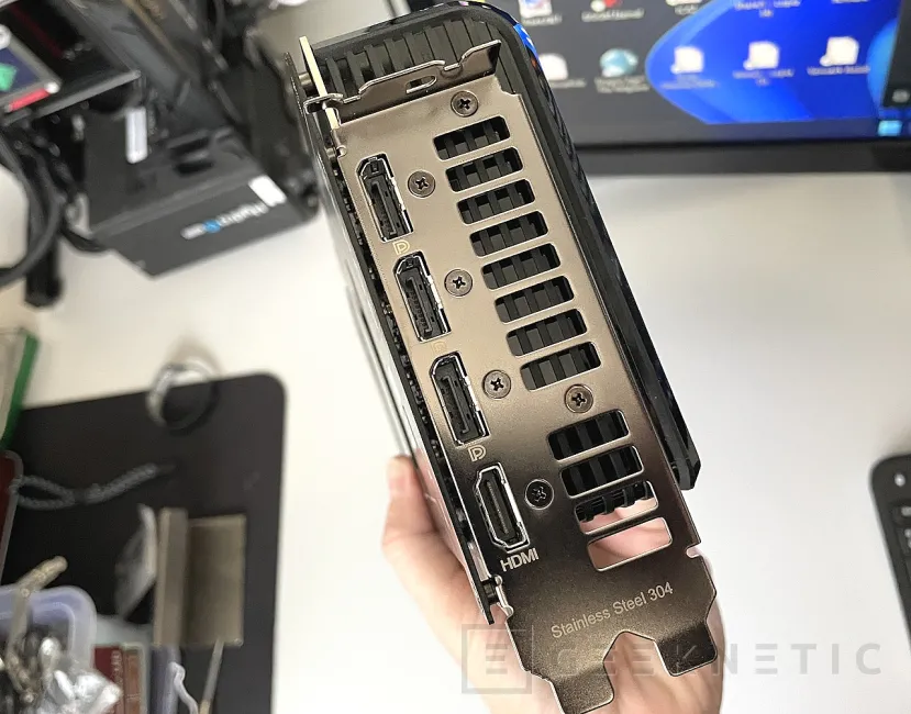 Geeknetic ASUS GEFORCE PRIME RTX 5070 Ti Review 11