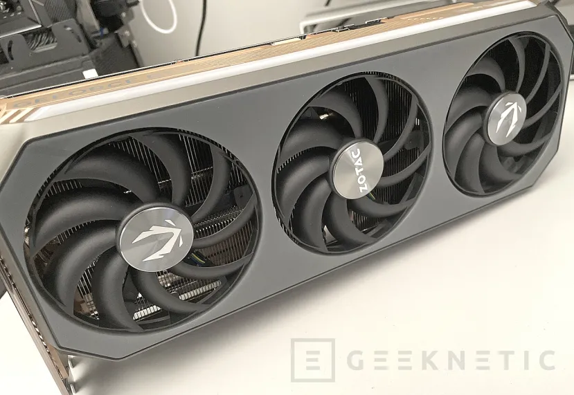 Geeknetic ZOTAC GAMING GeForce RTX 5070 Ti AMP Extreme INFINITY Review 11
