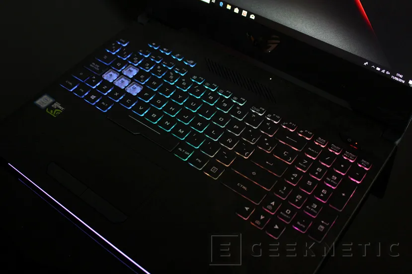 Geeknetic Review Portátil ASUS ROG Strix SCAR II GL504GS 15