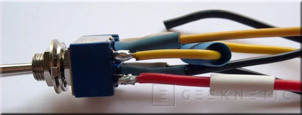 Geeknetic Controlando los ventiladores: Aprendemos a montar un Baybus 11
