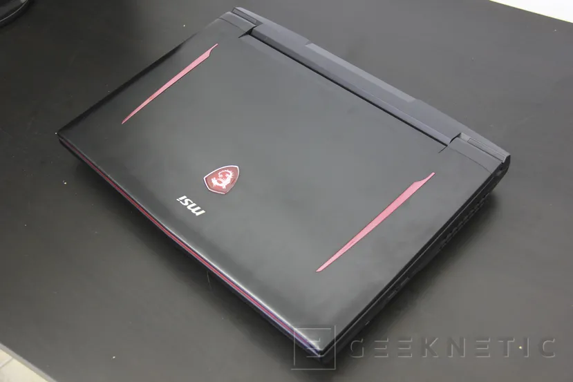 Geeknetic MSI GT75VR Titan Pro 2